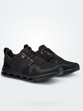 On Clouds Youth Cloud Sky all black slip on sneakers size Y4